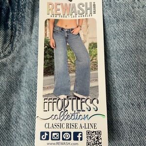 Rewash Women's Blue Classic Rise A-Line Jeans new !!